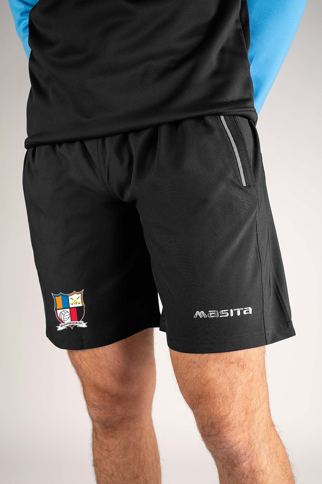 Ballyporeen Skeneeharinky  Black Leisure Short Adult