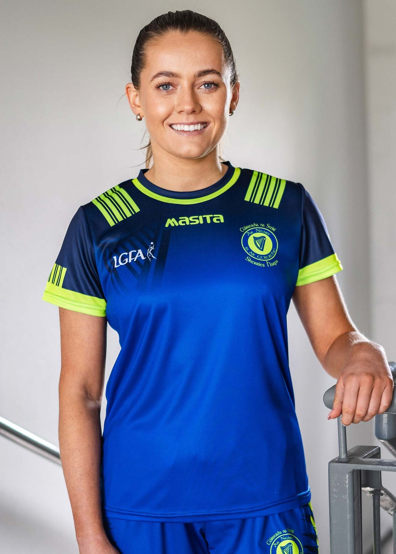Skerries Harps LGFA Neon Training Jersey Player Fit Adult
